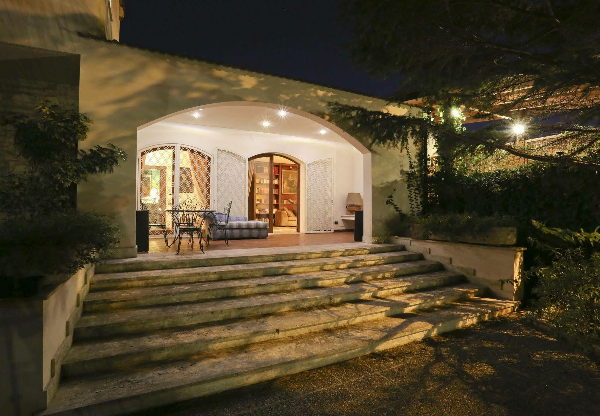 Lecce Guesthouse エクステリア 写真